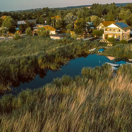 Villa Sunny Szántód