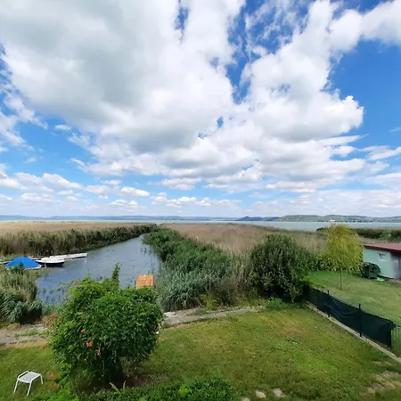 Villa Sunny Szántód