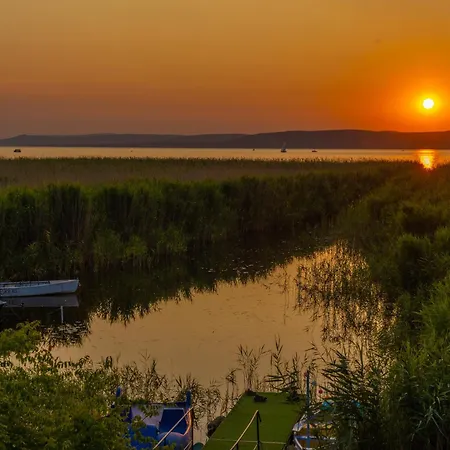Sunny Vila Szántód