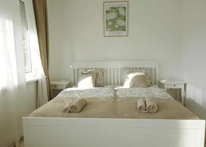 Sunny * Сантод